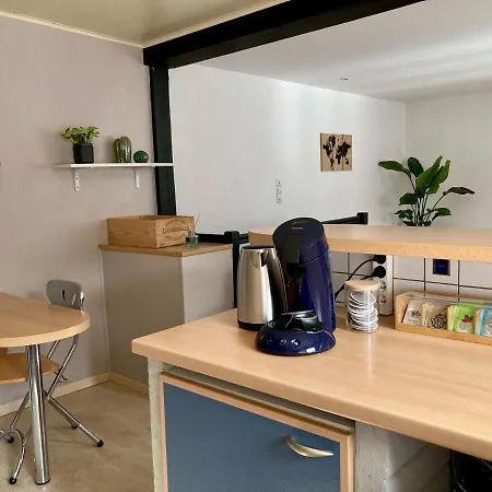 Apartment Avec Balcon + Parking + Box Velos