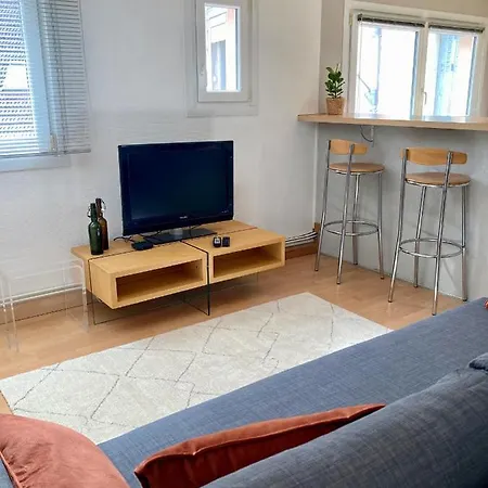 Avec Balcon + Parking + Box Velos
